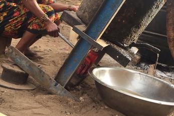 Peanut Processing Unit in Maka Mbaye